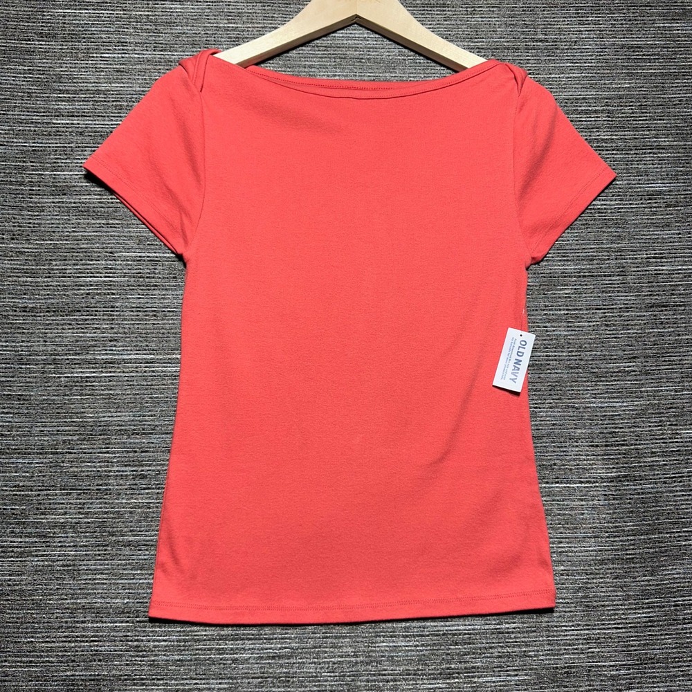 Old Navy T-Shirt Womens M Coral Solid Short Sleeve Snug Boat Neck 843336-07-1